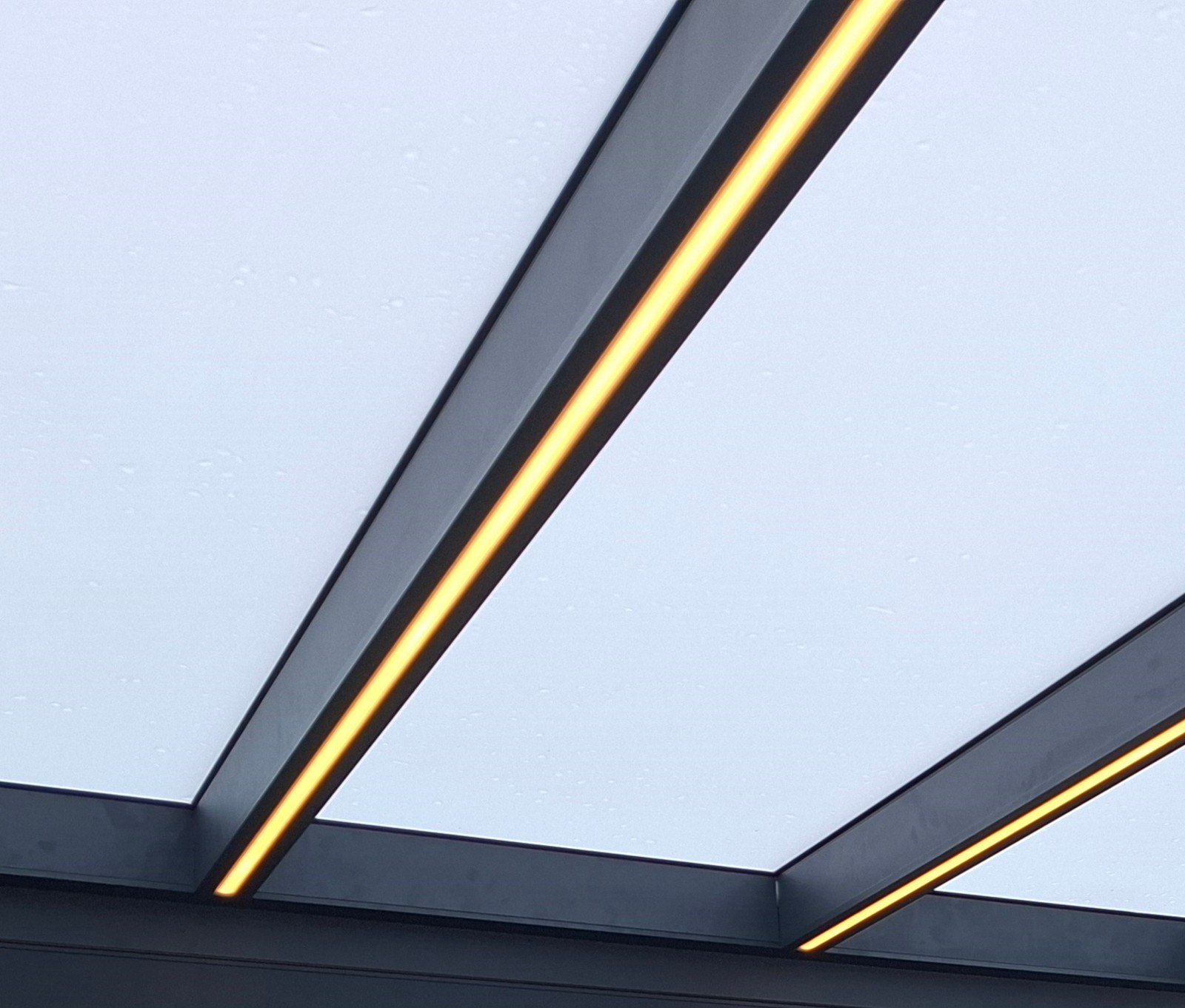 COB LED-Beleuchtungsprofile für Terrassenüberdachungen
